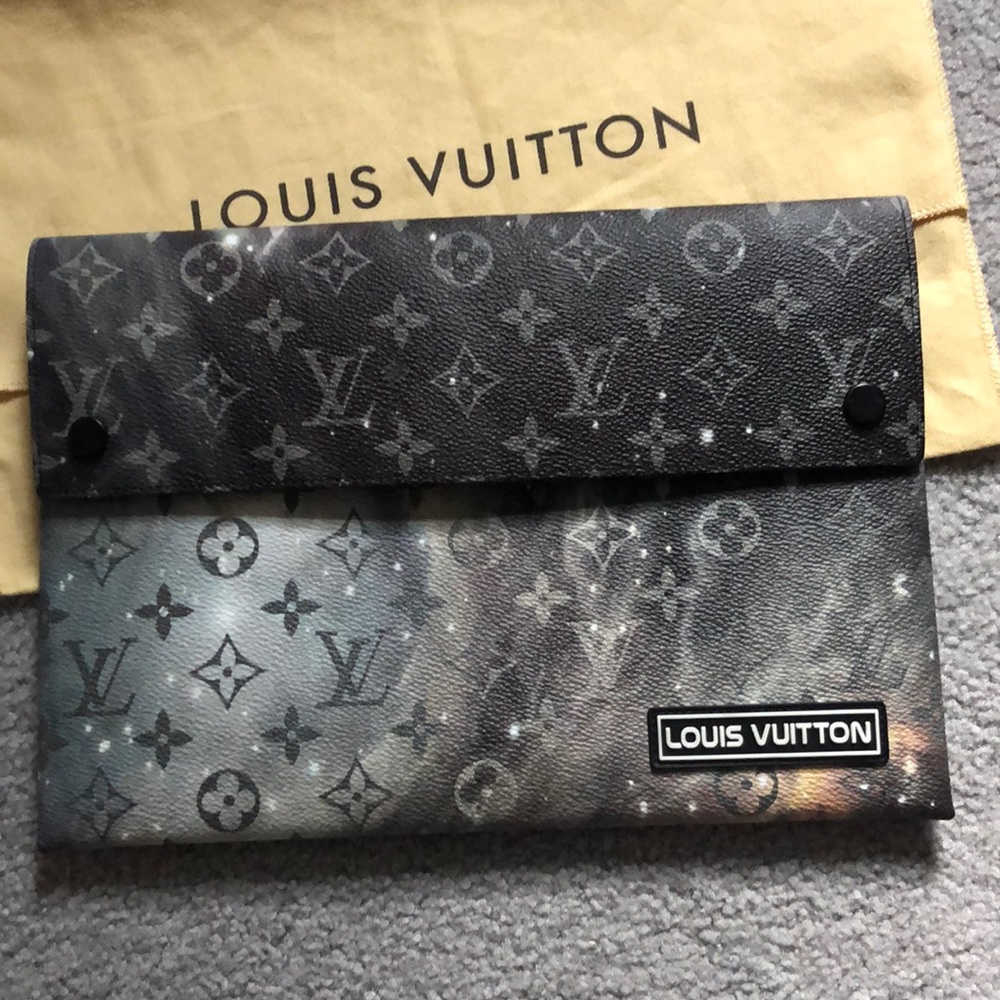 Louis Vuitton Galaxy Kirigami Pouch (Large)